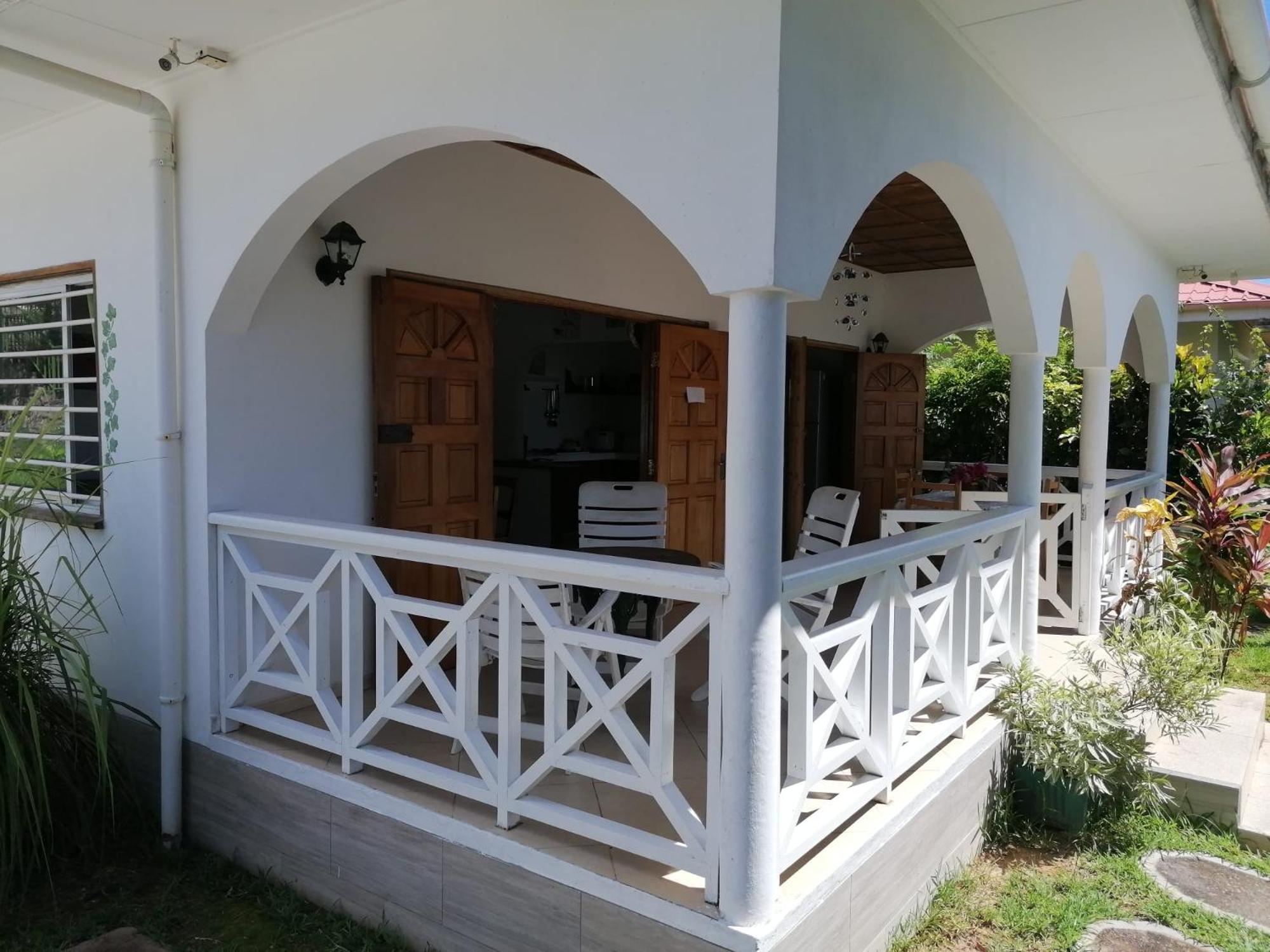Maison de Vacanze, Baie Sainte Anne, Seychelles